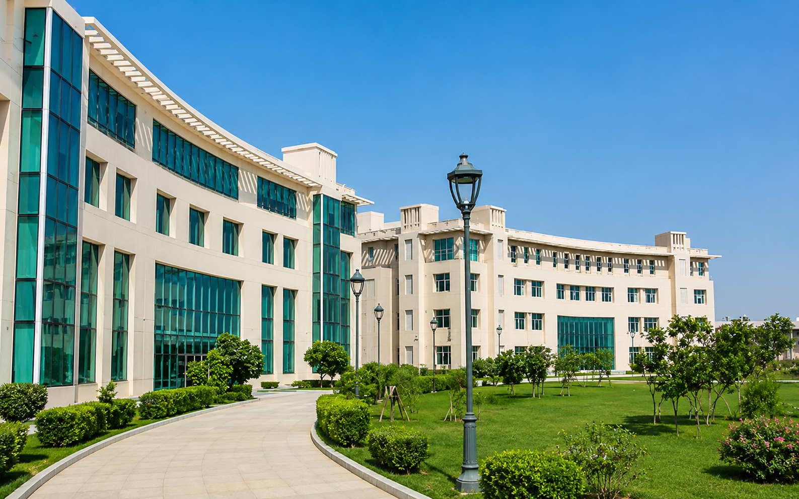 shiv nadar university